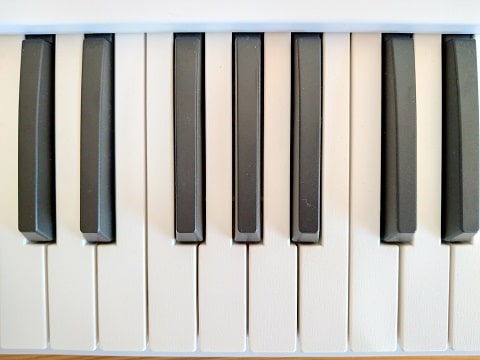 電子ピアノの写真